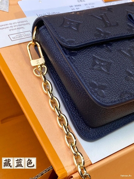 VUITTON LOUIS Wallet Chain Métis On 0111